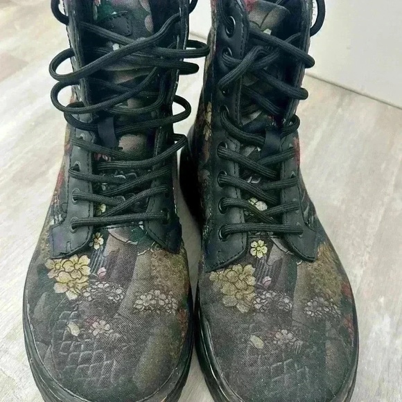 Rare Dr Martens Womens Size 5 Floral Canvas Rubbery T Ankle Boots Grunge - Picture 7 of 11